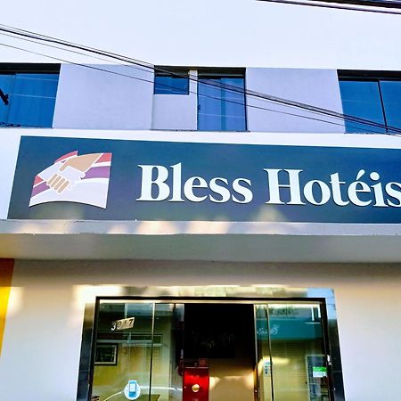 Hotel Bless Cascavel  Exteriör bild