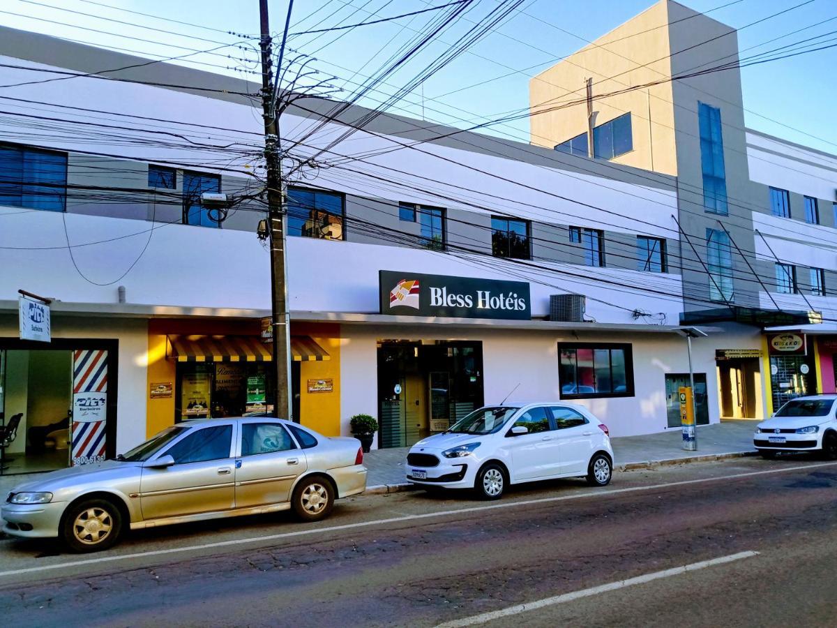 Hotel Bless Cascavel  Exteriör bild